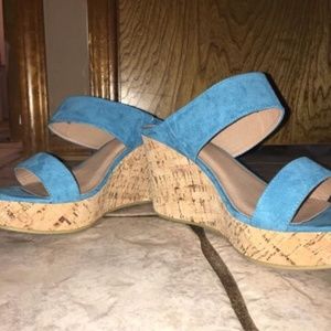 Wedges turquoise